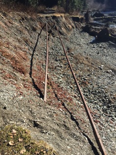 There used to be a real road to Monte Christo  <hr>  Das gab einmal eine Eisenbahn nach Monte Christo